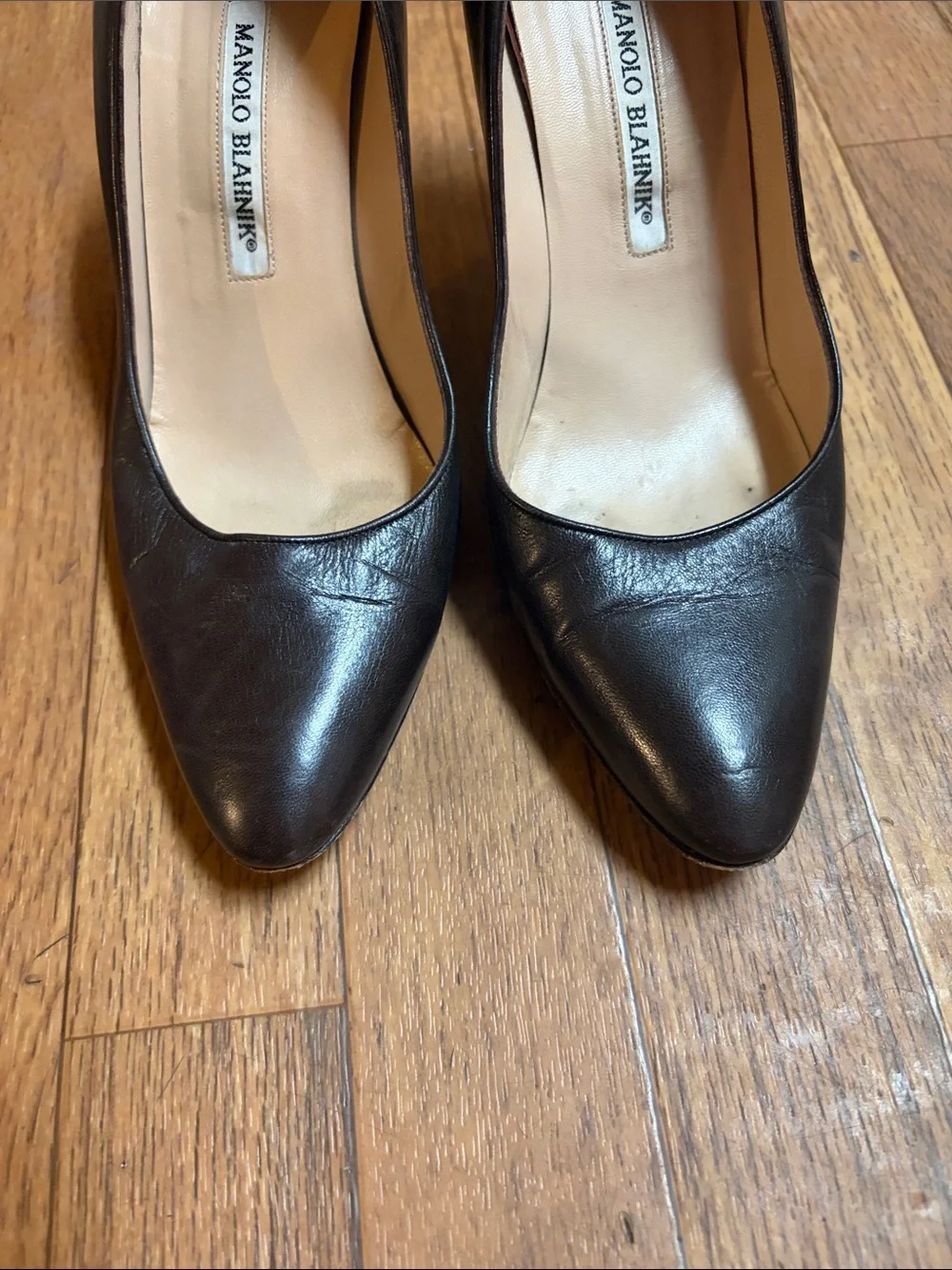 Manolo Blahnik sleek manolo